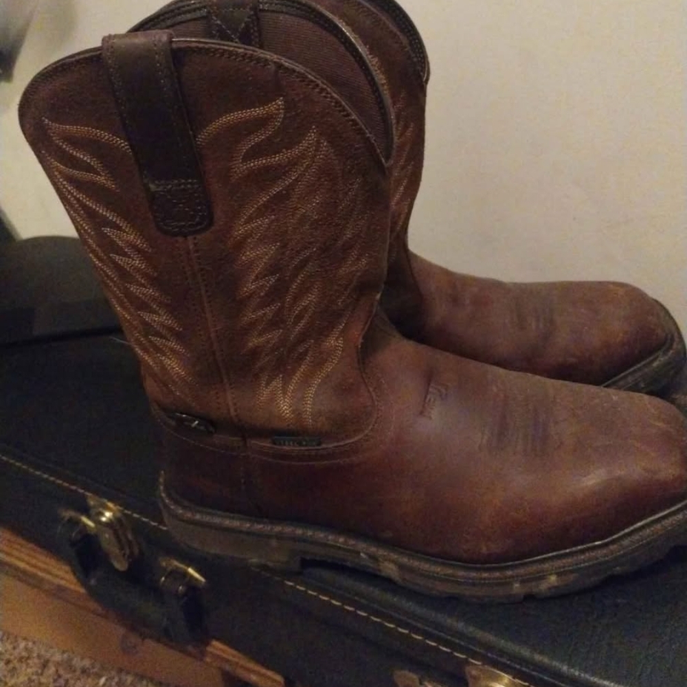 Ariat Men's Dark Brown Western Boots